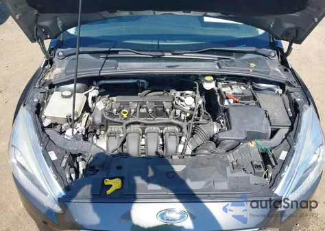 2017 Ford Focus S z USA, uszkodzony, nr VIN 1FADP3E2XHL229228